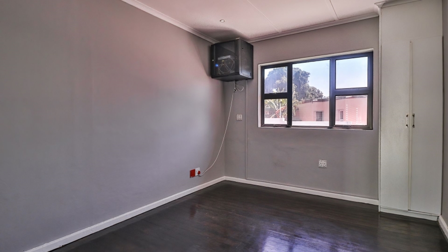 To Let commercial Property for Rent in Newton Park Eastern Cape